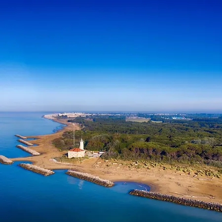 Apartament Bright Flat In A With Shared Pool Bibione